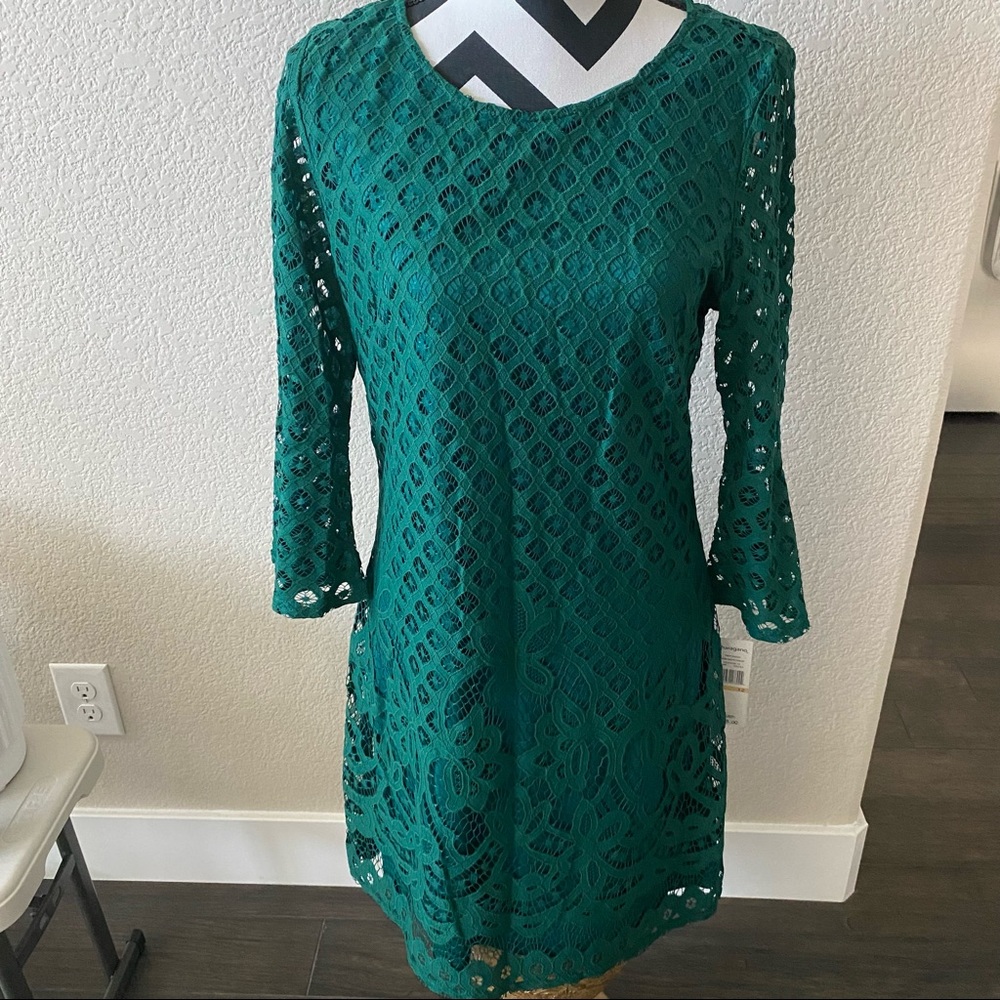 Sharagano || dark rainforest crewneck dress